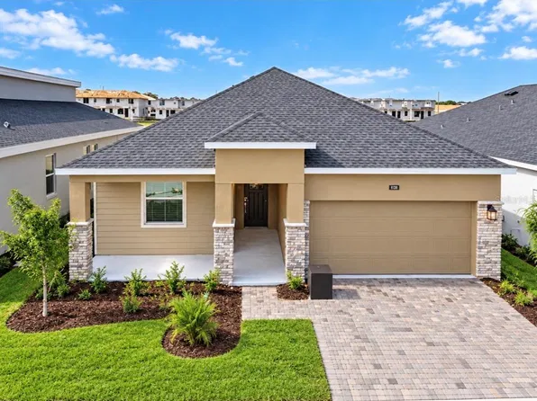 154 Aces High Ln, Davenport, FL 33896