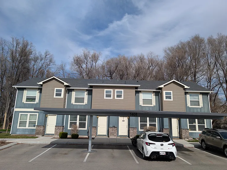 Apartments by the Brook — Photo 18
