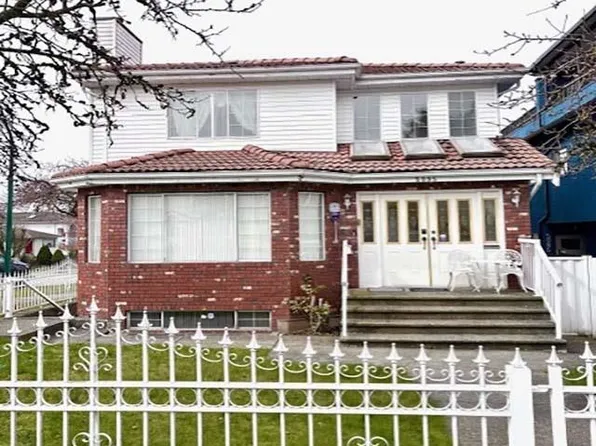5095 Nanaimo St, Vancouver, BC V5P 4H9