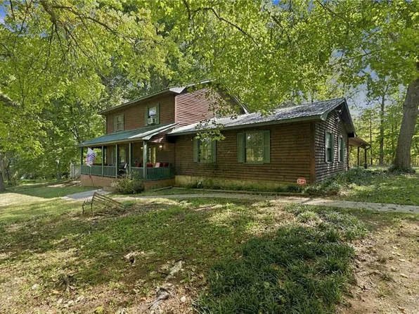 2321 Race Track Rd, Sophia, NC 27350
