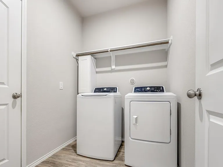 14214 Glacier Bay Ct — Photo 20