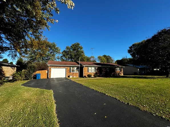 131 3rd St, South Fulton, TN 38257