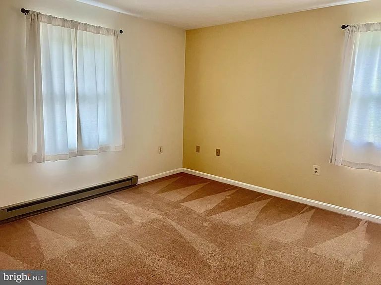 5551 Doubs Rd — Photo 12