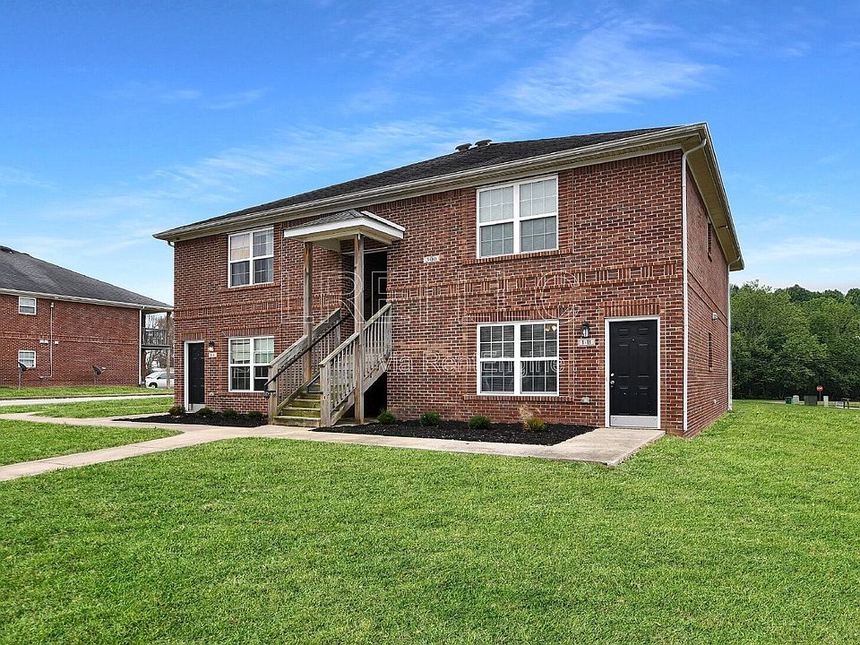 1st image of 300 Keeneland Dr APT 2B