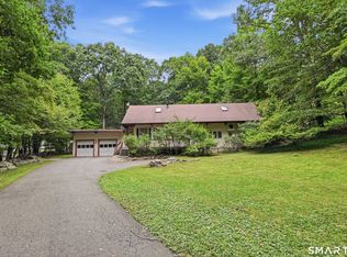 5 Old Lantern Drive South, Bethel, CT 06801