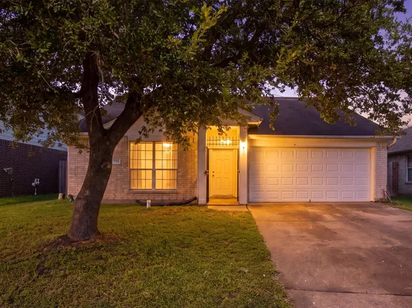 15738 Boonridge Rd, Houston, TX 77053