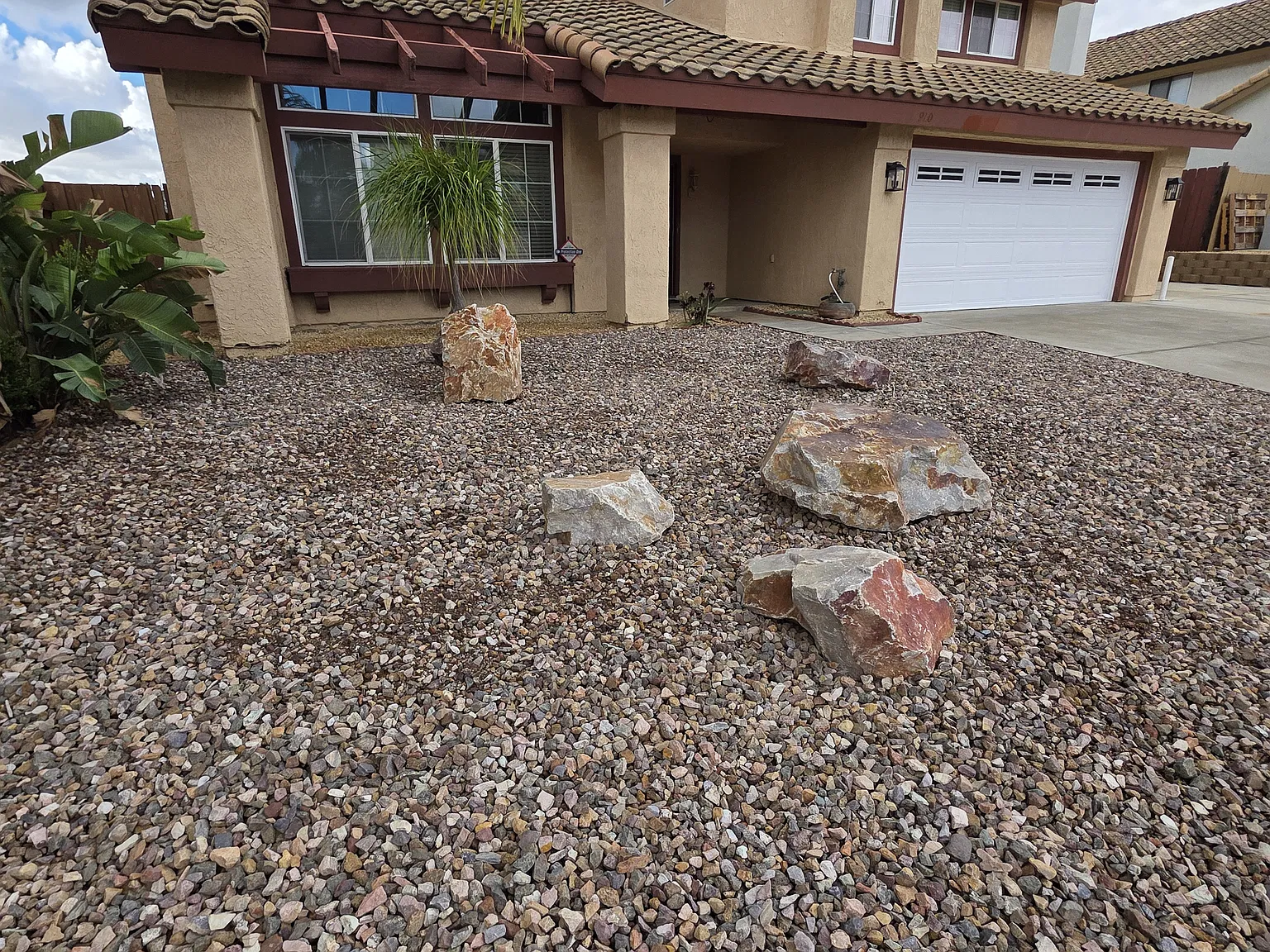 3 bed, 2.5 bath, 1466 sqft, $3,800 — Photo 2
