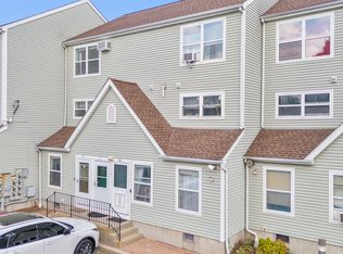 100 San Vincenzo Pl APT 27, Norwalk, CT 06854