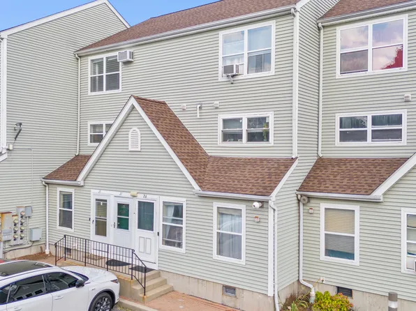 100 San Vincenzo Place APT 27, Norwalk, CT 06854