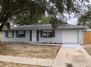 46 E Cleveland St, Apopka, FL 32703