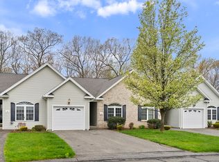 152 Canterbury Way UNIT 152, West Springfield, MA 01089