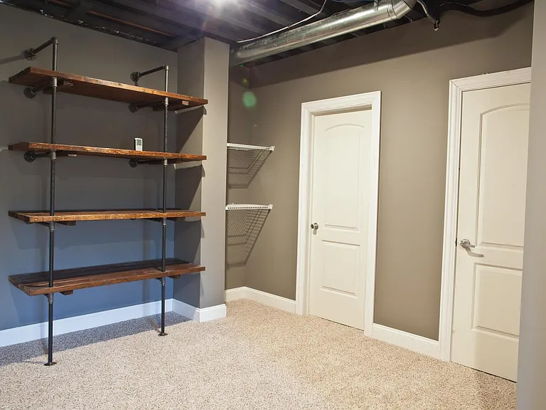 2213 Maple Hill Ct — Photo 28