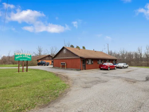 4865 W Us Highway 30, Columbia City, IN 46725