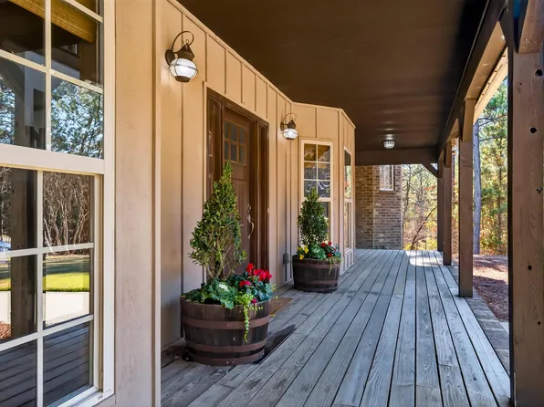 1035 Tara Dr, Columbiana, AL 35051