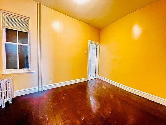 3rd image of 38-25 27th St #2