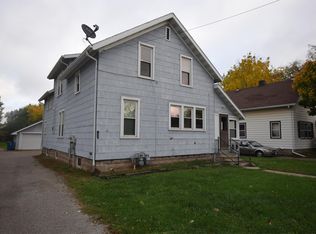 1016 W 9th Ave, Oshkosh, WI 54902