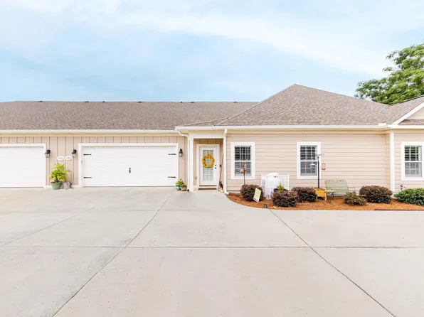 494 Nandina Ct, Warner Robins, GA 31088