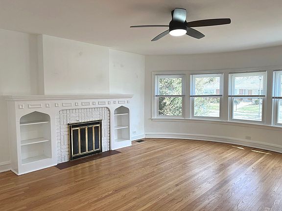 3rd image of 8906 Ewing Ave APT 1
