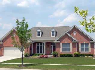 0S338 Starcliff Ct, Winfield, IL 60190