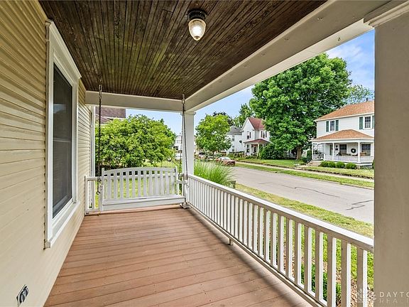 5th image of 419 Garfield Ave