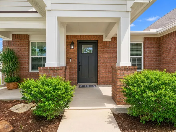 130 Bentwood Ranch, Cibolo, TX 78108