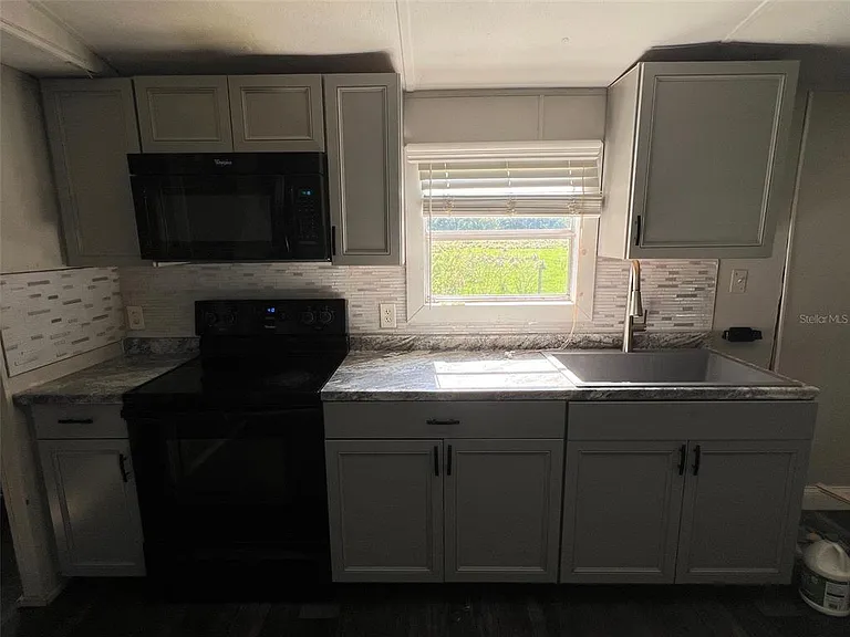 3245 E Main St #17 — Photo 3