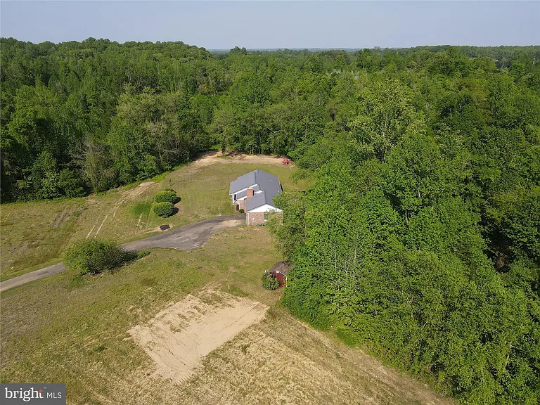 13245 Croom Rd — Photo 62