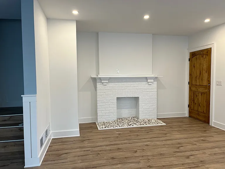 1648 Glenmont Rd #1648 — Photo 3