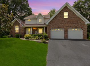 307 Autumn Ridge Rd, Glasgow, KY 42141