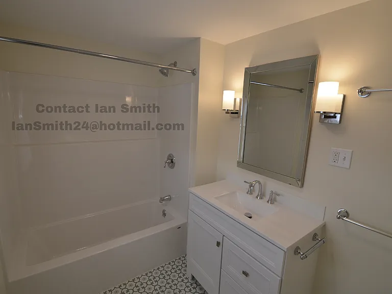 155 E Park St — Photo 12
