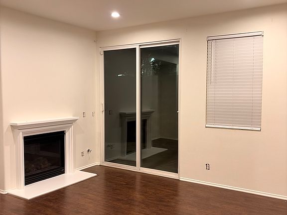 5th image of 12451 Travanca Ln #12451