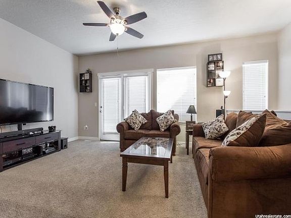 5th image of 3774 W Periwinkle Dr