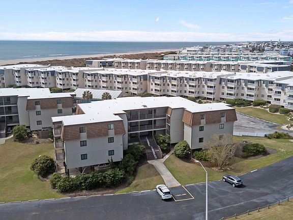 2nd image of 2008 E Ft Macon Road #I-8