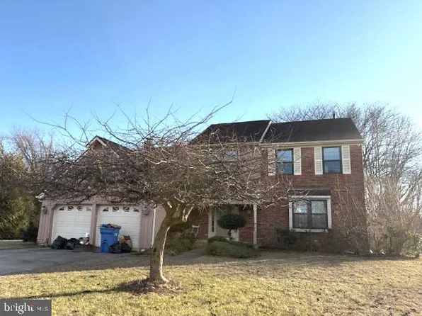3 Quay Cir, Sewell, NJ 08080