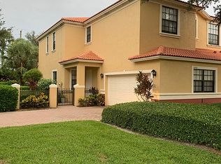 14900 Summit Place Cir, Naples, FL 34119