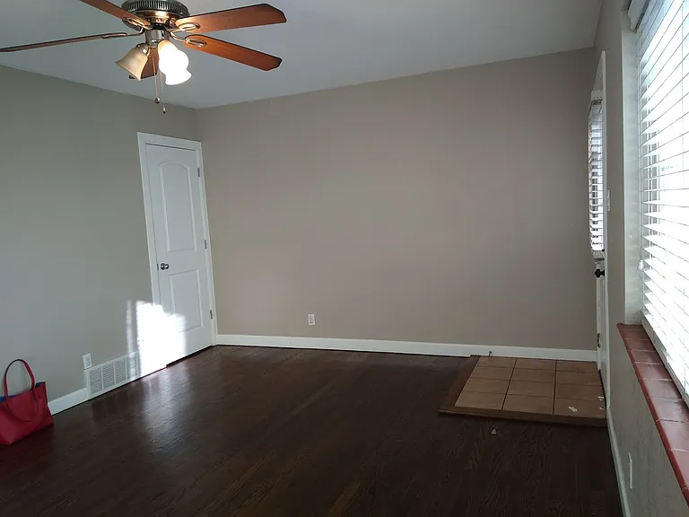 3316 N Adams St — Photo 48