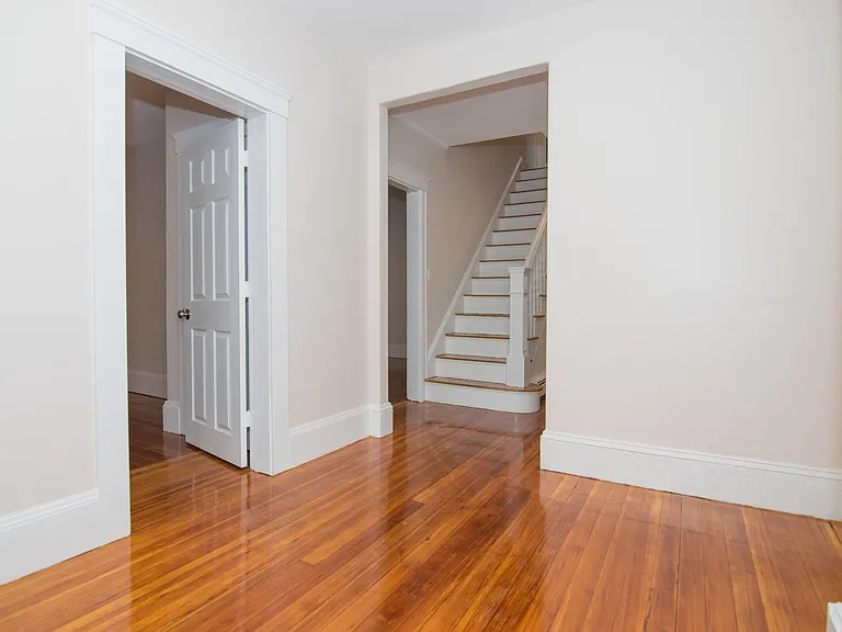 12 Chester St #1 — Photo 4