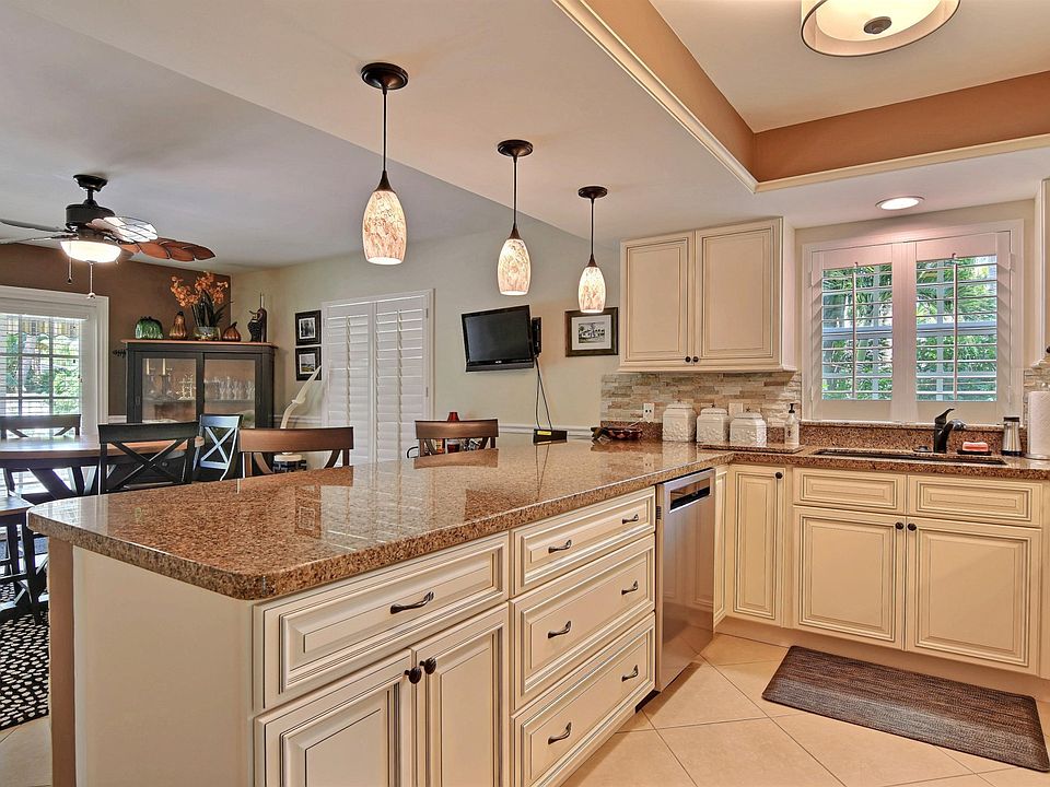 4109 Silver Palm Drive