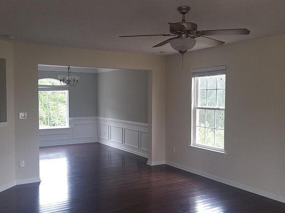 5th image of 117 Bennett Dr