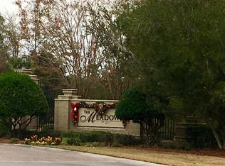 305 Meadowview Ter, Lynn Haven, FL 32444