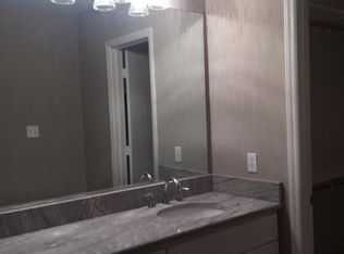 12 Appletree Ln, Greensboro, NC 27455