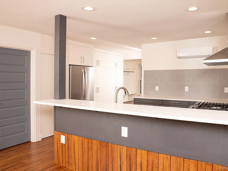 1228 North Ave #B — Photo 6