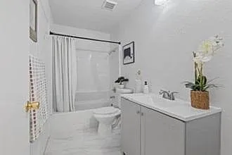 9125 Newhall Dr #28 — Photo 9