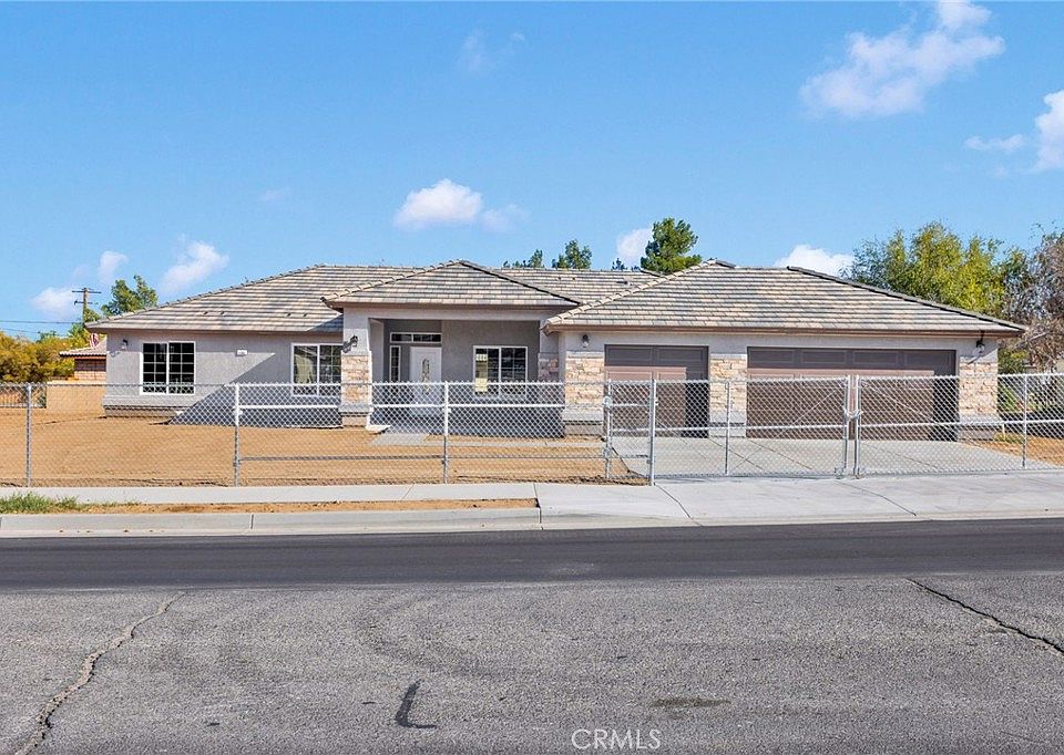 1st image of 17837 Sultana St