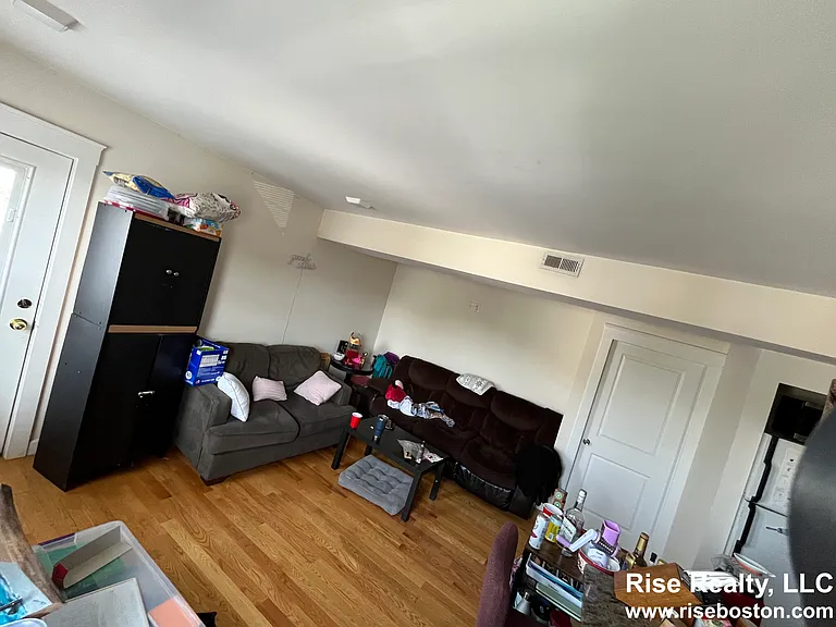 23 Weitz St #3 — Photo 1