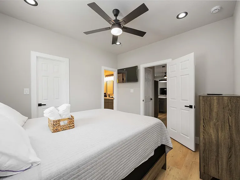 2409 Dolly Wright St #B — Photo 14