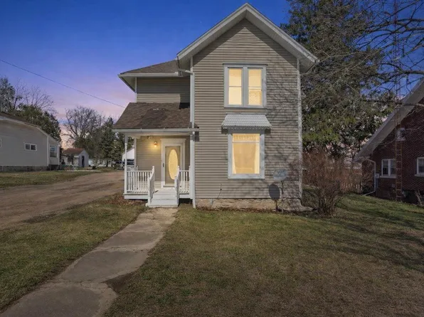 626 E High St, Milton, WI 53563