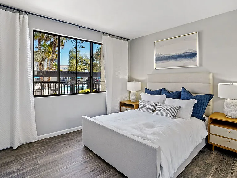 Serafina Apartment Homes — Photo 22
