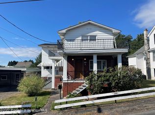 1220 Mine St, Old Forge, PA 18518