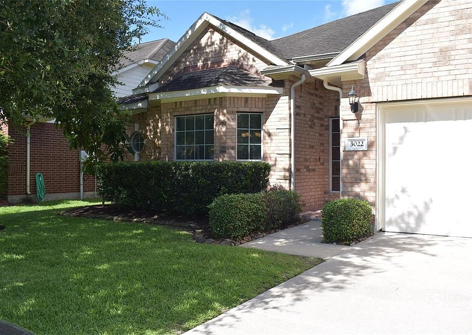 1st image of 3022 Meadow Bay Dr